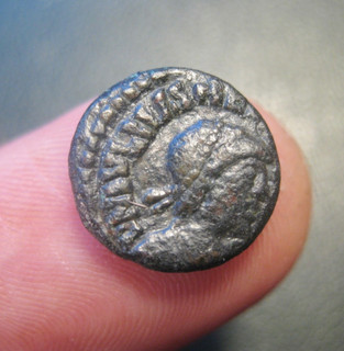 Julius Nepos barbarisiert ? DNIVLIVSNE.. AE11 VICTORIA AVGG 2 14g