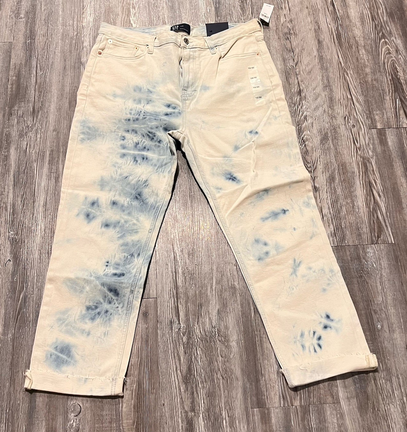 Size 10/30 Cream Blue Tie Dye Relaxed Fit