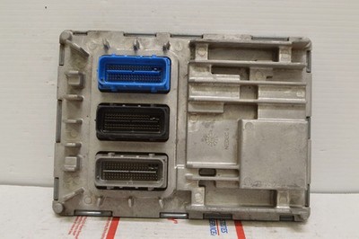 2016 2019 Chevrolet Camaro 12697045 Engine Control Module Unit Ecm E52 027