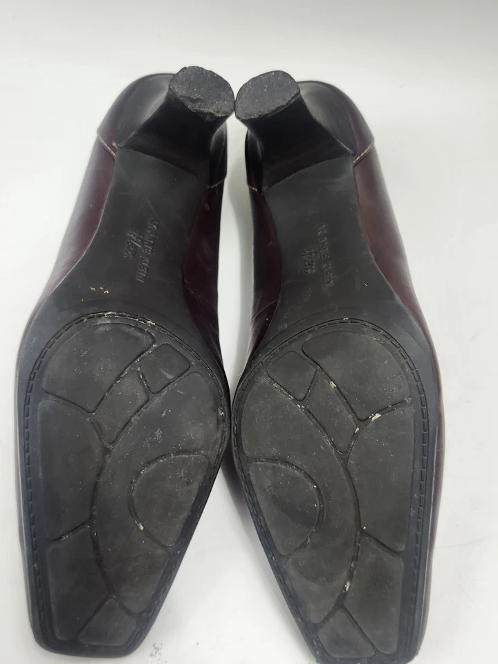 Anne Klein AKFelder Iflex Brown Leather Kitten Heel Loafers Buckle Detail SZ 8M - Image 4 of 4