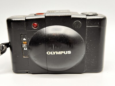 Olympus XA 2 D.Zuiko 35mm 1:3.5 Kamera  #3484299-50