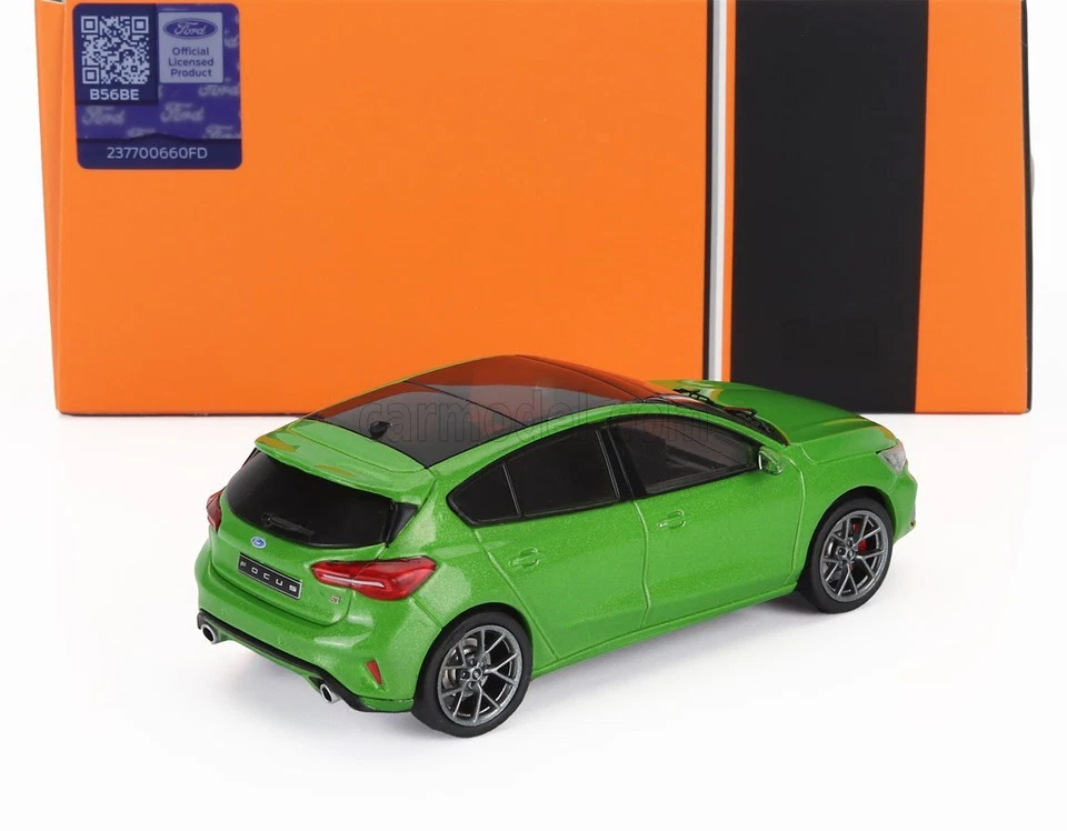 MODELLINO AUTO STATICO IXO MODEL FORD FOCUS ST 2022 VERDE MODELLISMO SCALA 1:43 - Immagine 2 di 4