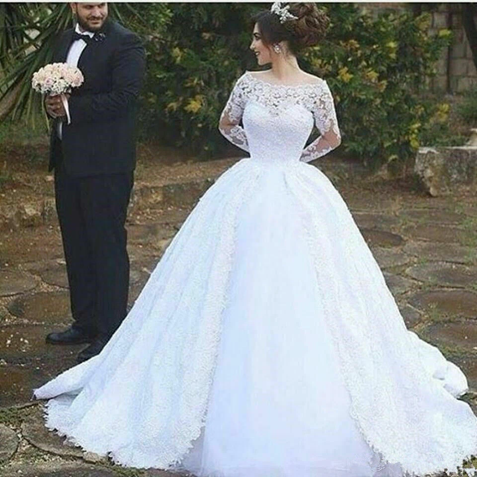 Elegant Boat Neck White Lace Tulle Wedding Dress Long Sleeves Bridal Gowns 2022