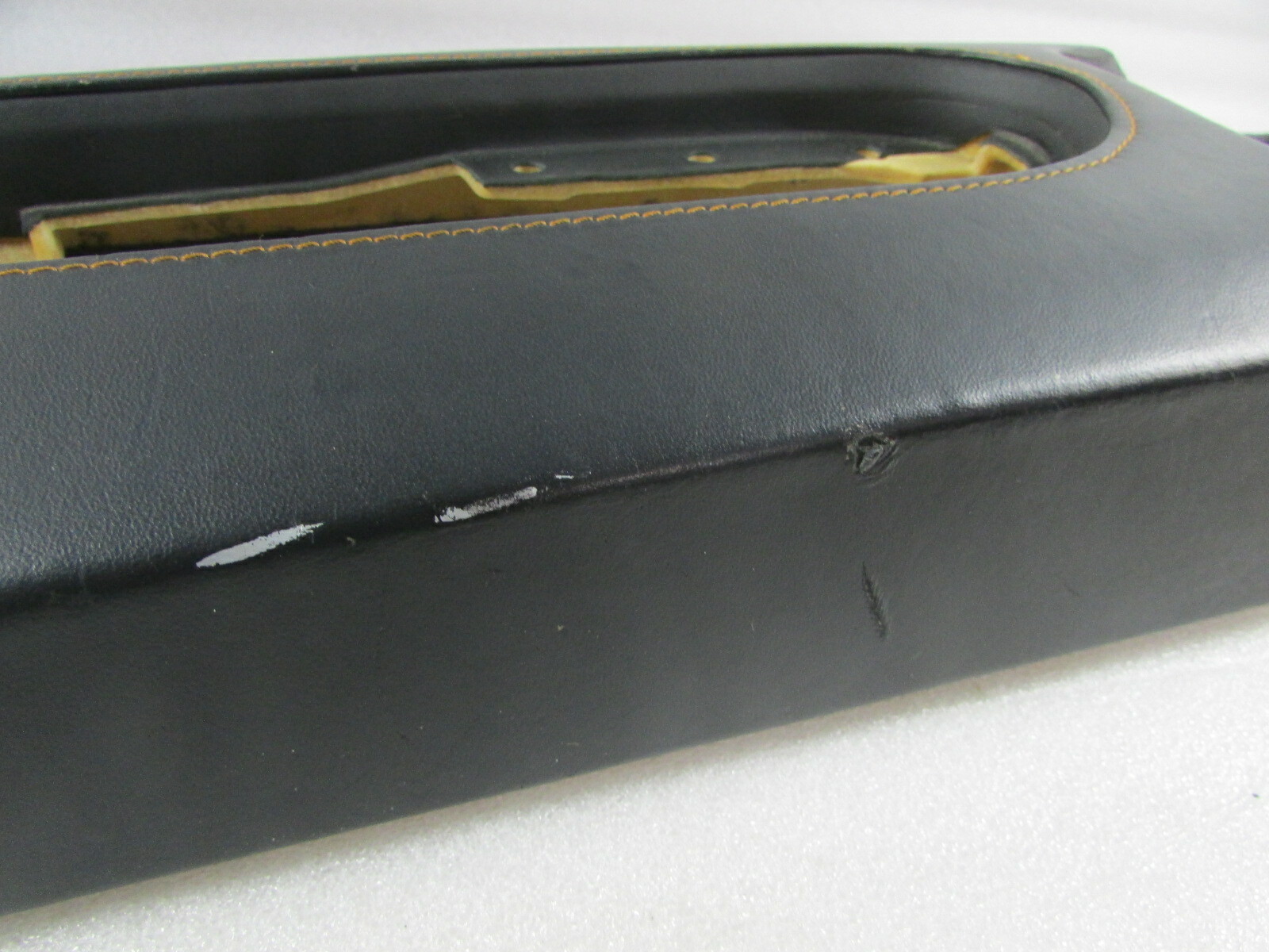 Lamborghini Gallardo, Console Front Trim, Black/Orange, Used, P/N 400863242B