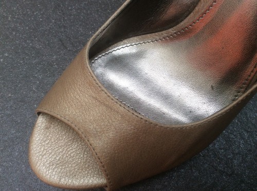 TOPSHOP LADIES PEARLISED LIGHT GOLD PEEP TOE HIGH STILETTOS HEELS 6UK/39 EVENING - Picture 5 of 12