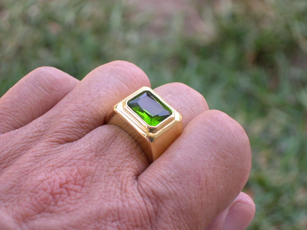 Peridot stone ring for men outlet
