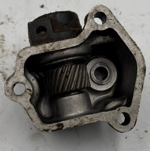 1986 Yamaha Moto-4 YFM225 YFM 225 S ATV Speedometer Engine Cable Drive Gear I5