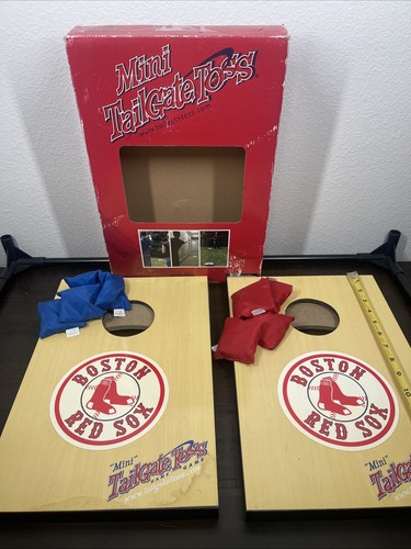 Boston Redsox  Cornhole Mini TailGate Toss , 2 Game Boards 8 Bean Bags