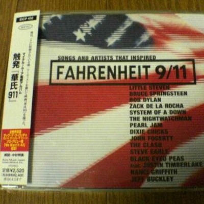 Fahrenheit 911 CD Compilation by Michael Moore 2004 with booklet