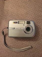 Kodak EasyShare CD40 4MP Digital Camera And Video Silver