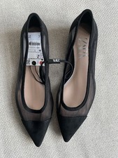 Zara Black Pointed Flat Shoes Size 3
