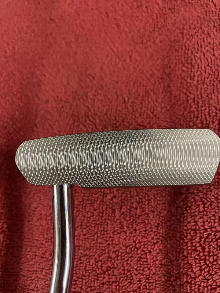 Cobra Mid Mallet Milled Putter Original Gray Cobra Grip Clean. Right Hand Rh - Image 2 of 4