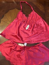 NWT Retro Victoria  s Secret Red Satin Lace Pajama Set Y2K Medium Camisole Shorts