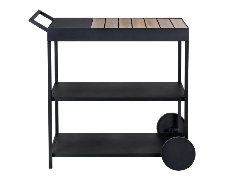 Сервировочный фургон Miro FSC с современным пульверизатором и металлическим позиционером на открытом воздухе