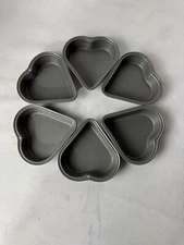 Set Of 6 Nonstick Valentines Day Heart Shaped Baking Pans