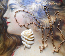 Joli collier sautoir ancien Art Déco pendentif rose blanche
