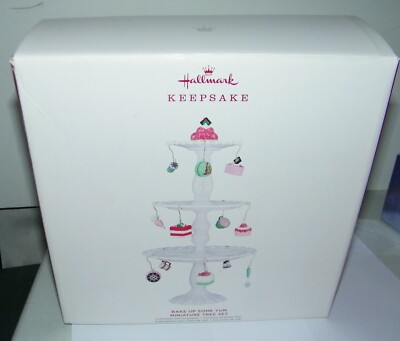 Hallmark Keepsake 2019 Bake up Some Yum Miniature Tree Set 12 Ornaments 3 Tier