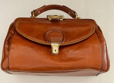 Vintage GIUDI Brown Leather Doctor Style Bag. Made in Italy. Very Rare