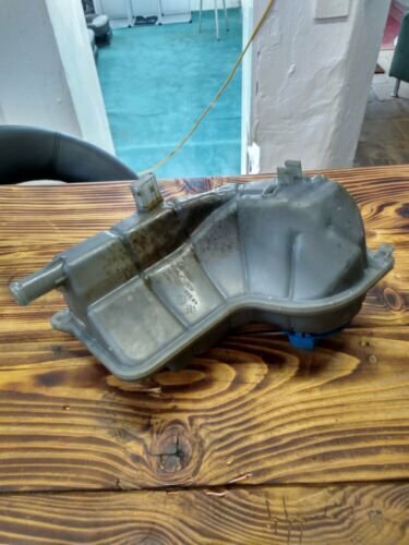 Audi A4 B6 Coolant Expansion Tank 8E0 131 403 - Picture 6 of 8