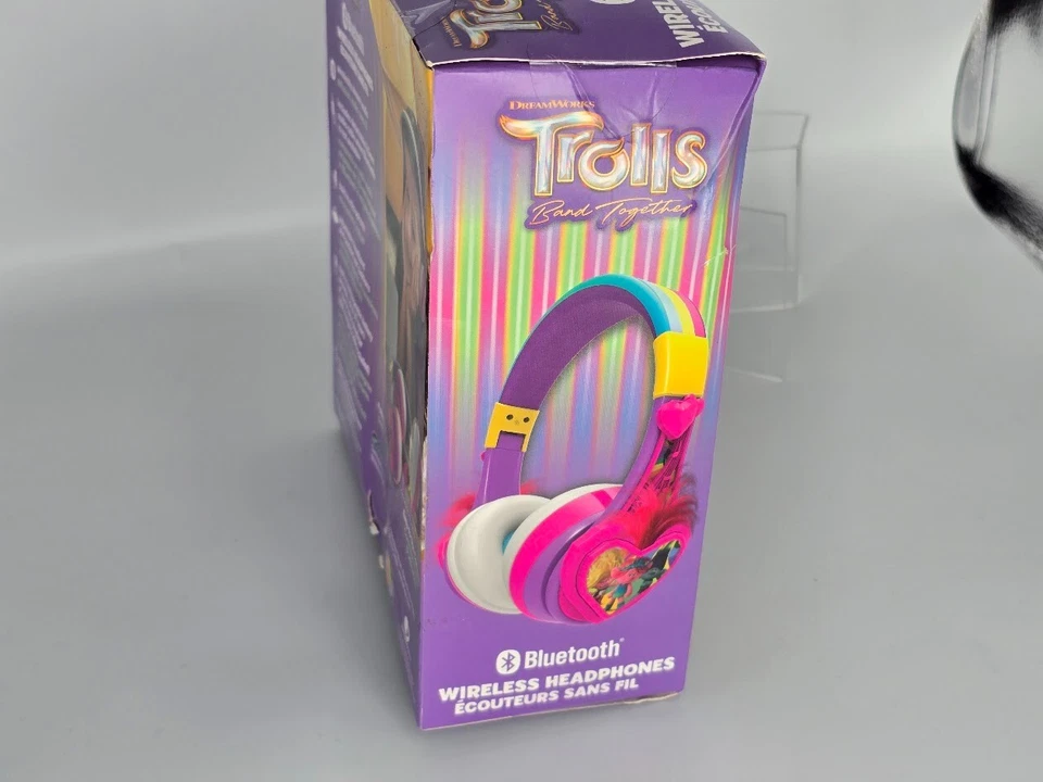 eKids DreamWorks Trolls Band Together Kids Wireless Headphones NEW, Damaged Box - Image 3 of 4