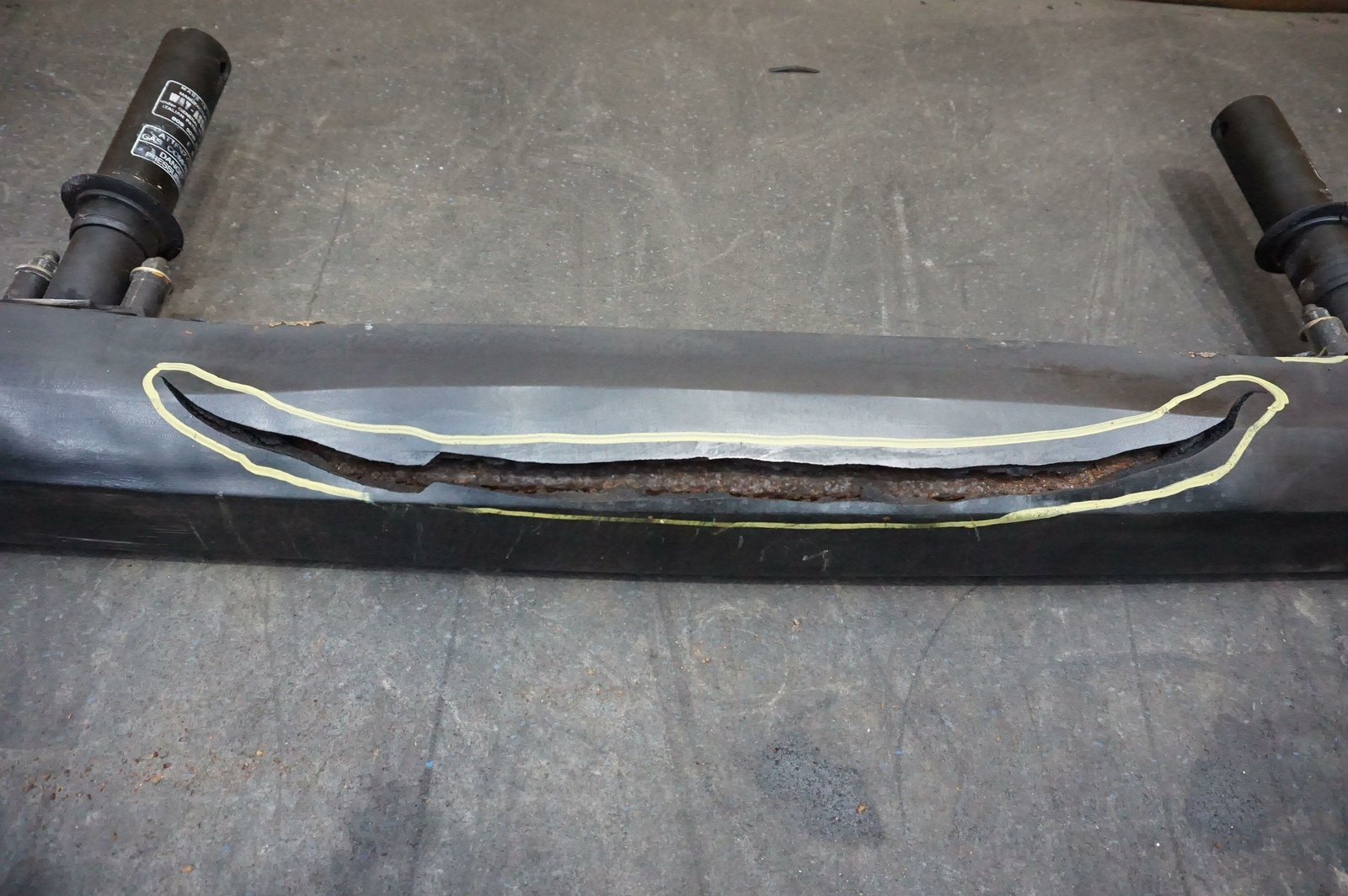 Rear Rubber Bumper Assembly OEM 60763300 Ferrari 308 GTSi 1980 *Note