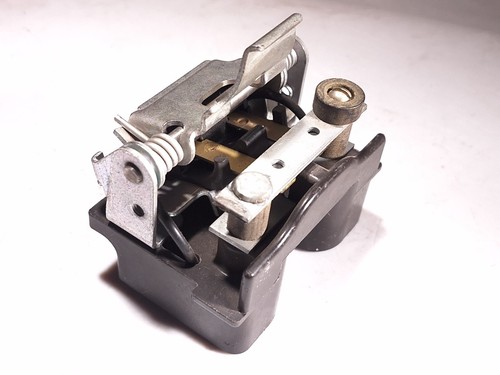 GE/GENERAL ELECTRIC 622C505G1 CUT OFF/LOAD INTERRUPTOR SWITCH - Picture 2 of 11