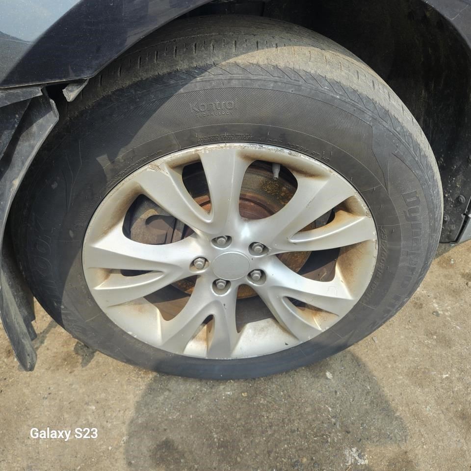 Fuel Pump Assembly 3.7L FWD Fits 10-12 MKS 451236