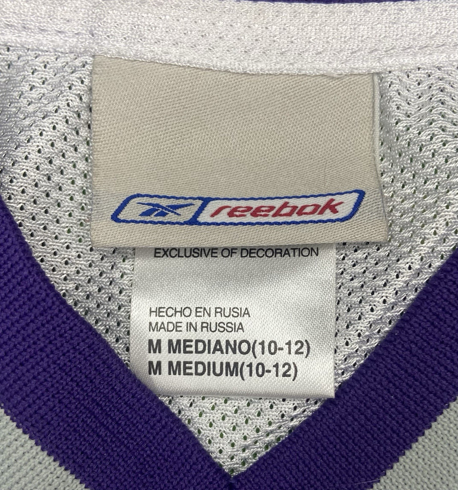 *VTG* Reebok Y2K NBA Sacramento Kings Mike Bibby #10 Youth White Jersey; M thumbnail 4