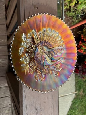 Northwood Scarce LAVENDER Peacocks on Fence 9'' Sawtooth Carnival Glass Plate