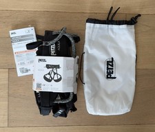 Petzl Aquila Climbing Harnesses Size Small