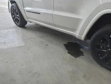 Driver Side GRAND CHEROKEE 2017 Rocker Panel Moulding 638390