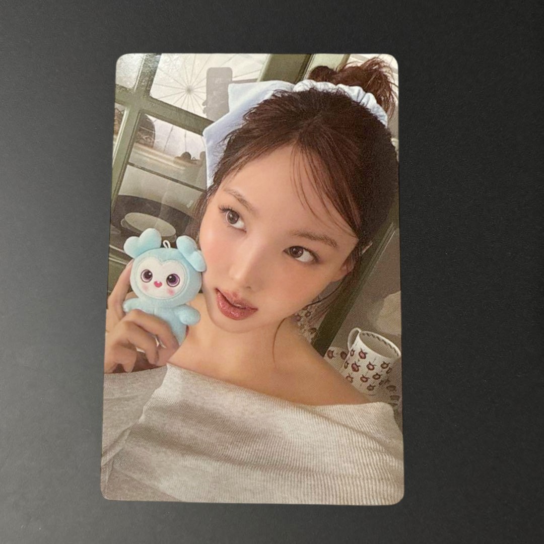 TWICE OFFICIAL FANCLUB ONCE 5TH GENERATION HOME SWEET ONCE