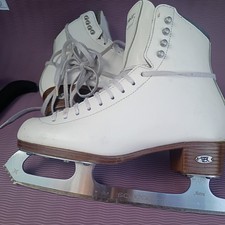 Riedell Diamond Women's Figure Skates Size 5 Wide White Lace-Up Leather