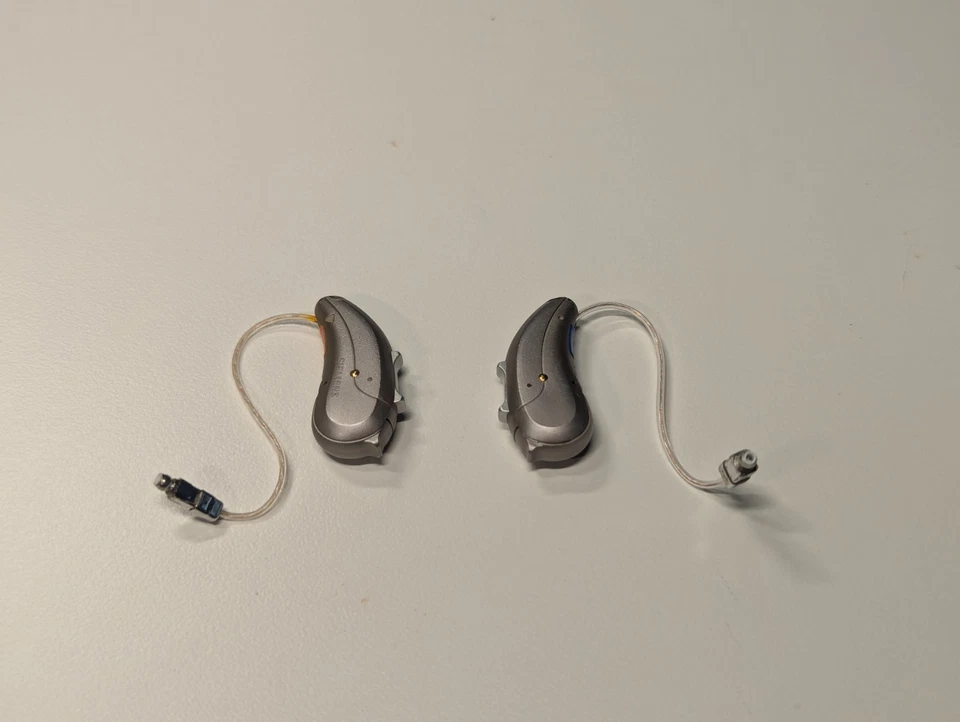 Siemens Signia PURE 7Px 312 Usado Audífonos Taupe Par Izquierdo y Derecho RIC Foto 3 de 4