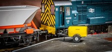 Hydrovane Air Compressor Trailer - TT:120 Scale
