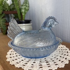 Vintage Indiana Glass Cornflower Blue Hen On Nest Beaded Rim