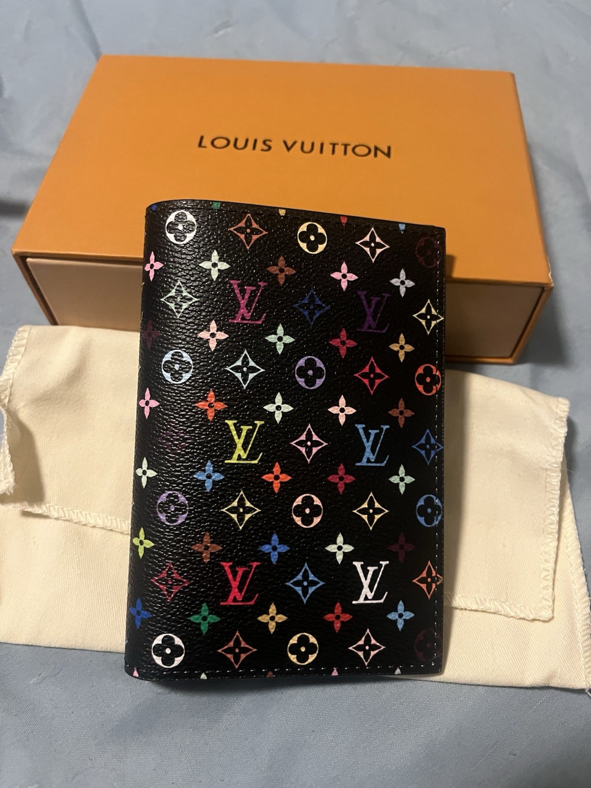 LV Wallet - image 1