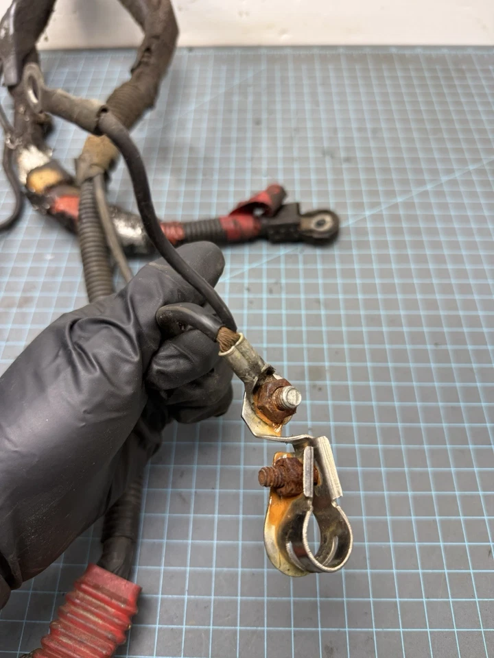 Toyota 4Runner 1991 cables de batería positivos y negativos OEM 1989-1995 3,0 L Foto 3 de 4