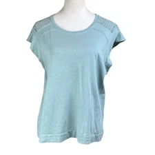 Kuhl Shilo M Light Blue Crochet Shoulder Short Cap Sleeve Round Neck Soft Top