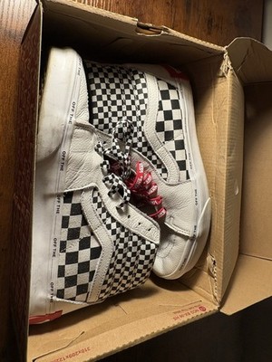 Vans Size 8 Checkerboard Disarray Sk8-Hi