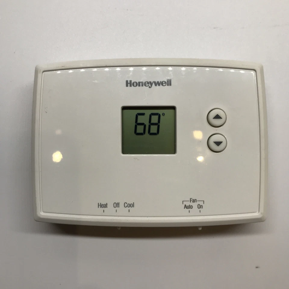 Honeywell Home TH1110E1000 Honeywell E1 PRO Basic Non-Programmable Thermostat - Image 2 of 4