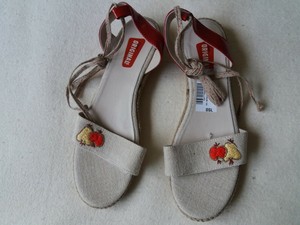 clarks originals sandals