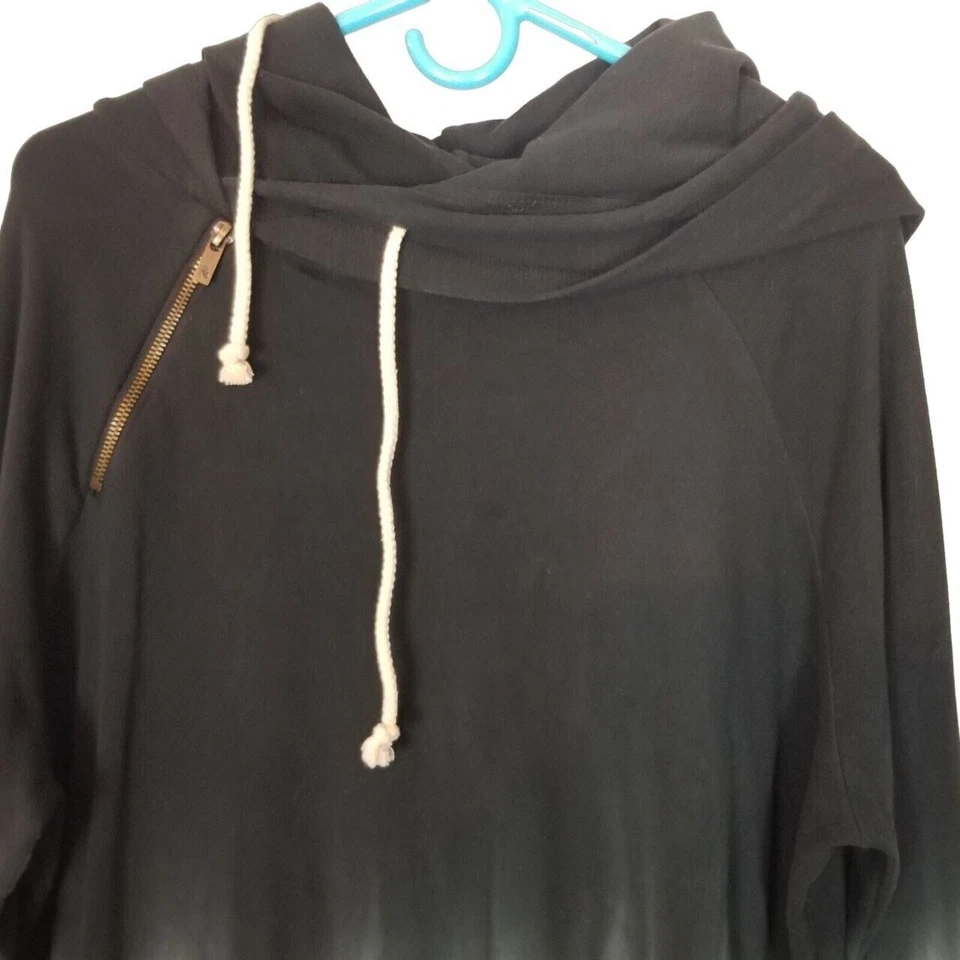 Pulôver com capuz Ampersand Avenue feminino XXXL corante cinza capuz duplo  - Imagem 3 de 4