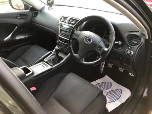 2008 Lexus IS 220d Sport 4dr SALOON Diesel Manual - Picture 4 of 4