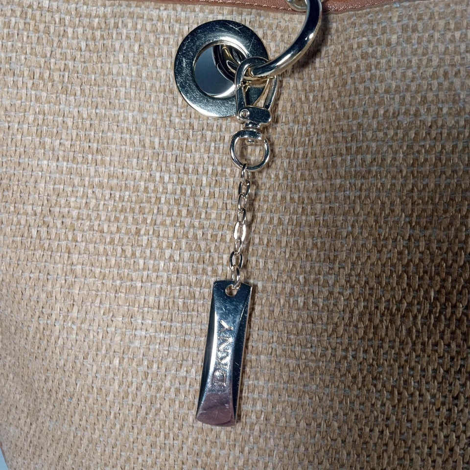 DKNY Straw Satchel Purse Signature Logo - Gold Chain Accents - Woven Fiber - Image 4 of 4