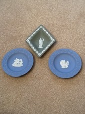 wedwood plates