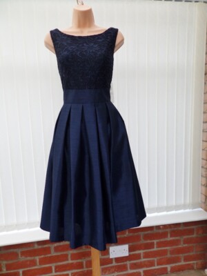 ELIZA J MARINEBLAU GLITZER SPITZE ROHSEIDE STIL 50ER JAHRE MIDIKLEID 14 M NEU OHNE ETIKETT £170