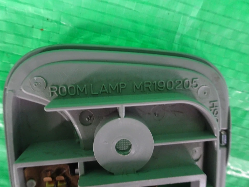 2006-2017 Mitsubishi Lancer Inside Dome Light Lamp MR190205 OEM Gray - Image 3 of 3