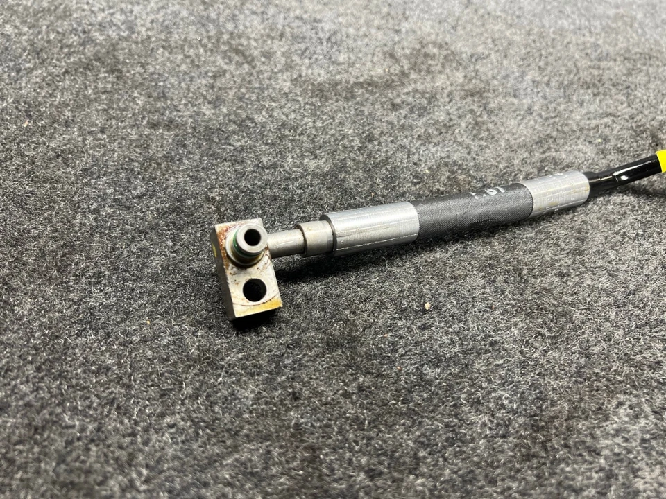 Linha de mangueira bloco válvula ABC 2007-2009 Mercedes R230 Sl550 Sl600 Sl63 fabricante de equipamento original - Imagem 2 de 4