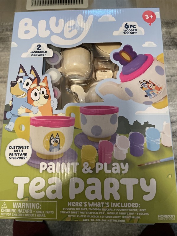 Bluey Paint & Play Tea Set - 6-Piece Wooden Set -  2 Crowns, Paint & Stickers